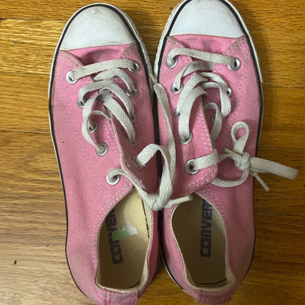 Converse - Picture 2 of 6